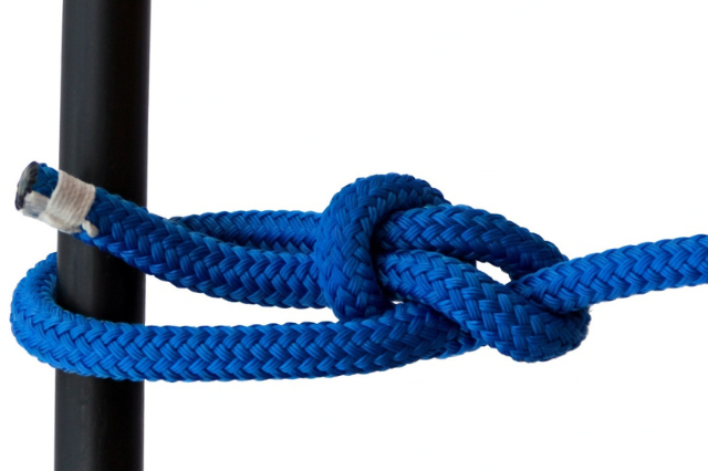 How Do You Tie a Bowline Knot?